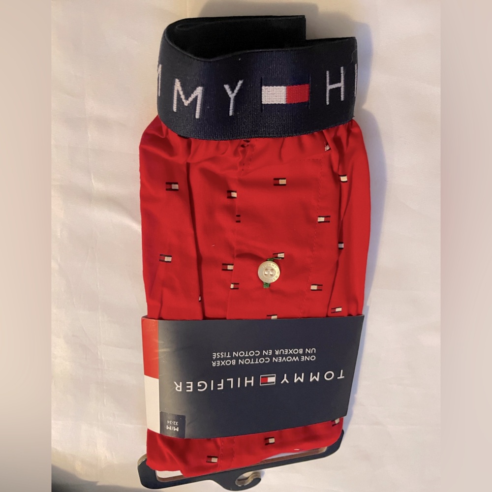 Sz 32-34 Tommy Hilfiger Mens Woven Boxer one woven cotton boxer red NW - Picture 4 of 4